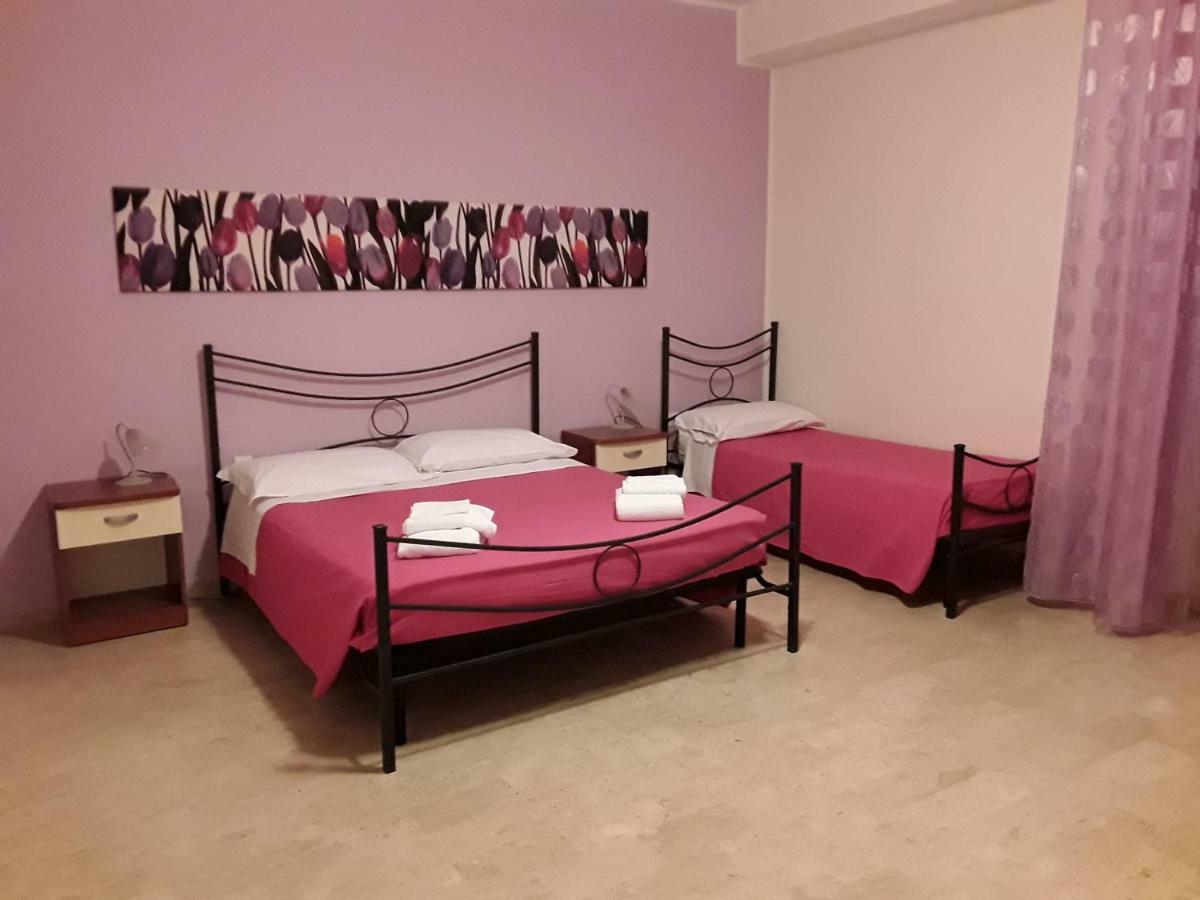 L'Attico Affittacamere B&B Catanzaro Extérieur photo